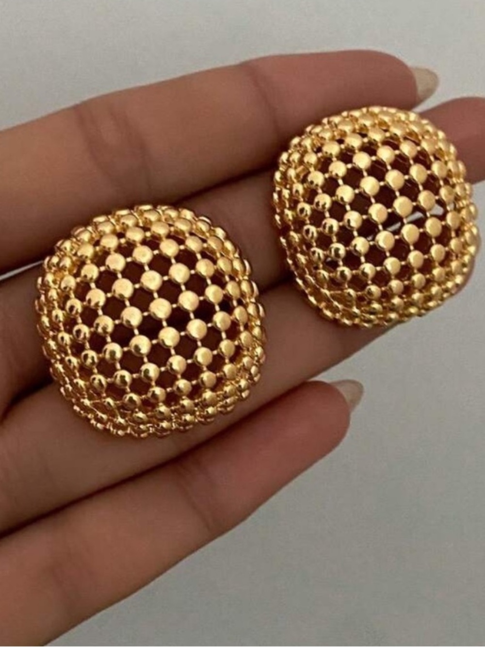 Gold Textured Dome Ring & Earrings Set - Picture 4 of 5